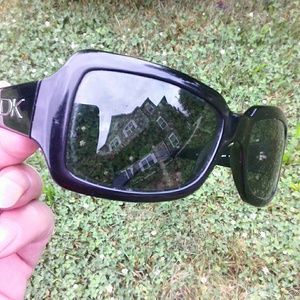 GONE Donna Karan DKNY Black Rectangular Sunglasses